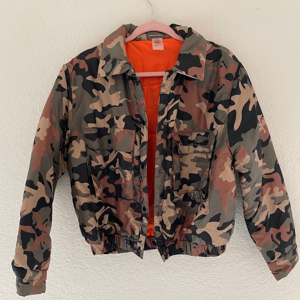 Camo puffer jacket